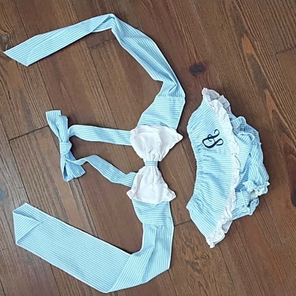 Girls size 5 monogrammed "A" seersucker lined swimsuit